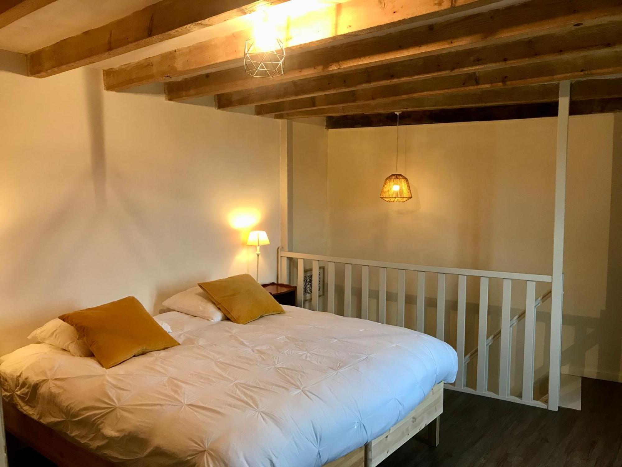 Coeur De Roses, Gite & Chambre D'Hotes Alaigne Экстерьер фото