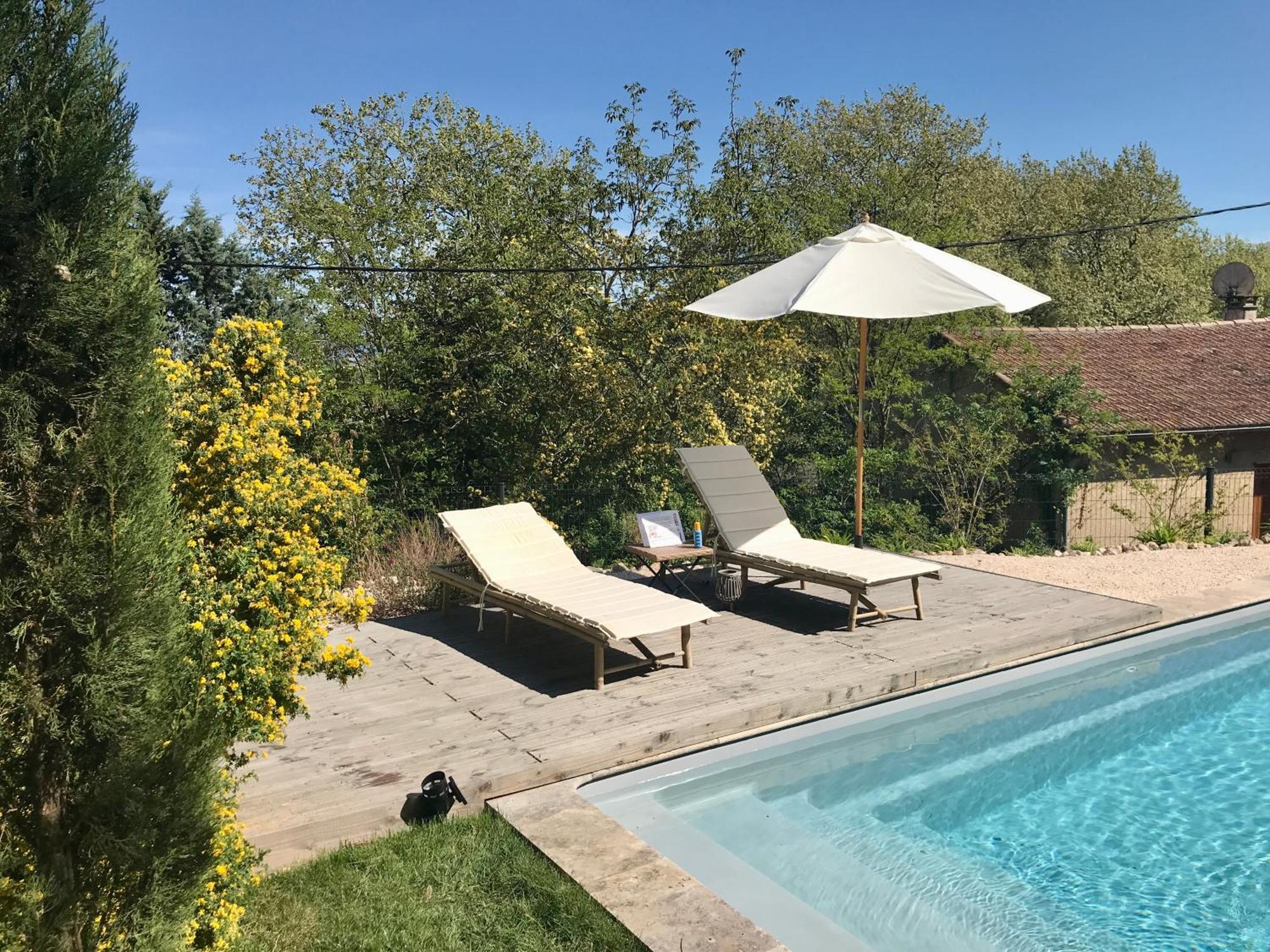 Coeur De Roses, Gite & Chambre D'Hotes Alaigne Экстерьер фото